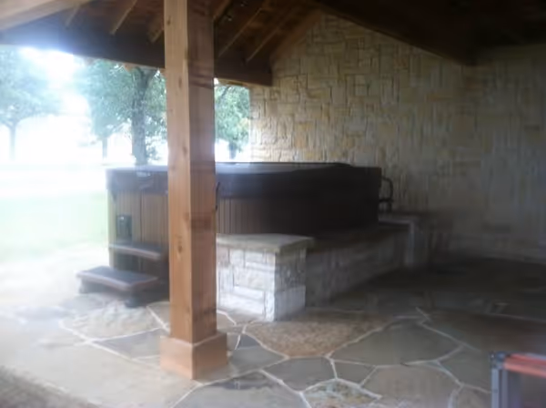 North Texas Outdoor Construction 395